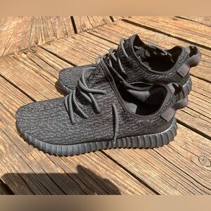 Adidas Yeezy Boost 350 Pirate Black